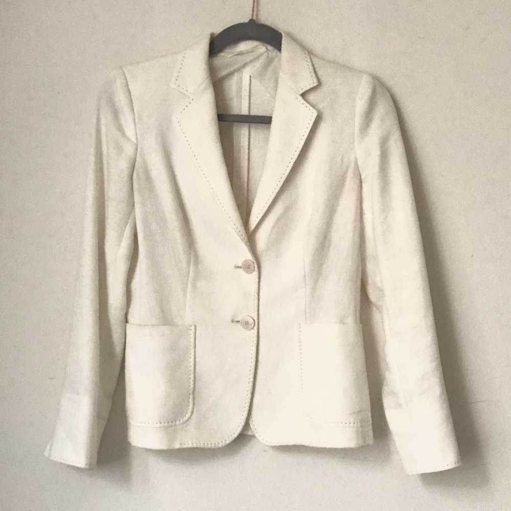 EUC MaxMara linen blazer size 2